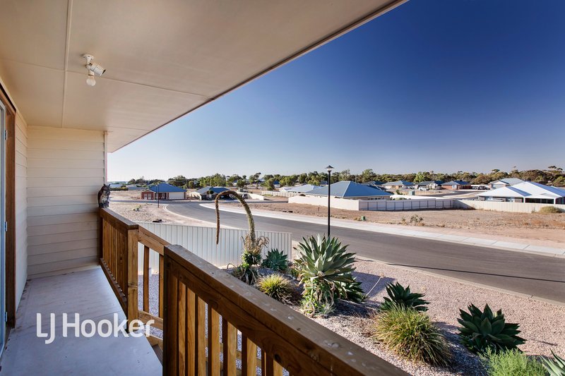 Photo - 37 Gill Street, Moonta Bay SA 5558 - Image 4