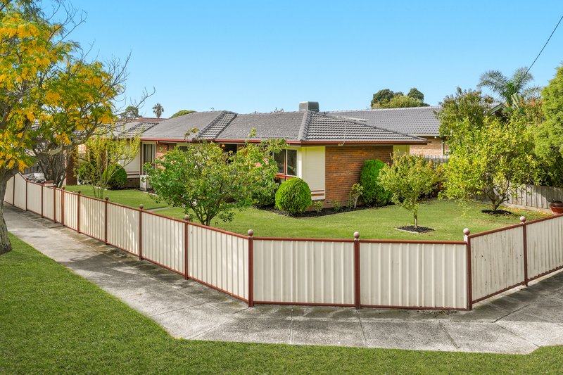 Photo - 37 Glenmorgan Close, Clayton South VIC 3169 - Image 2