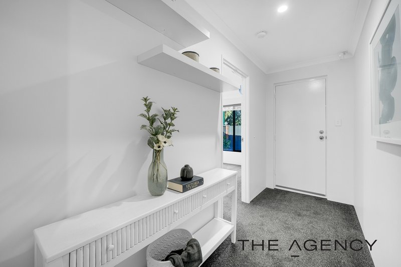 Photo - 37 Gnangara Road, Madeley WA 6065 - Image 11