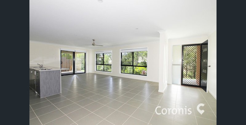 Photo - 37 Gordon Drive, Upper Coomera QLD 4209 - Image 3