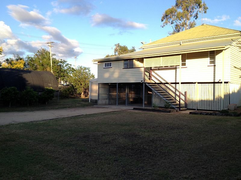 Photo - 37 Gore Street, Murgon QLD 4605 - Image 10