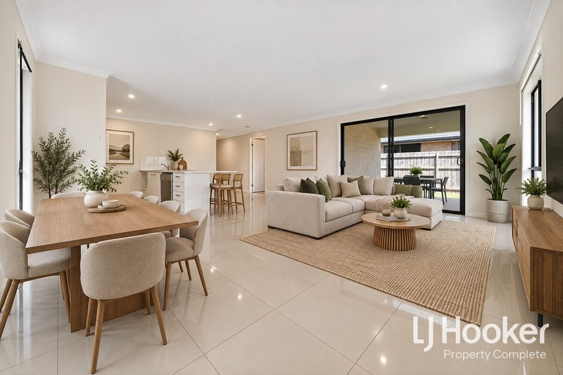 Photo - 37 Gossan Circuit, Yarrabilba QLD 4207 - Image 2