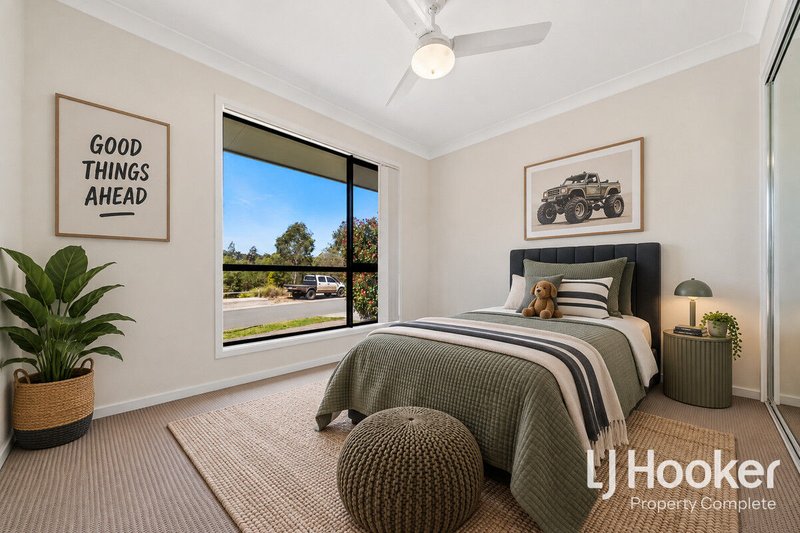 Photo - 37 Gossan Circuit, Yarrabilba QLD 4207 - Image 6
