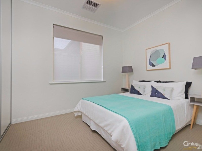 Photo - 37 Grasswren Way, Mawson Lakes SA 5095 - Image 15