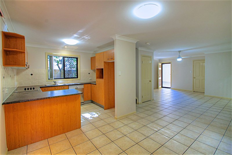 Photo - 3/7 Greenbank Street, Chermside QLD 4032 - Image 3