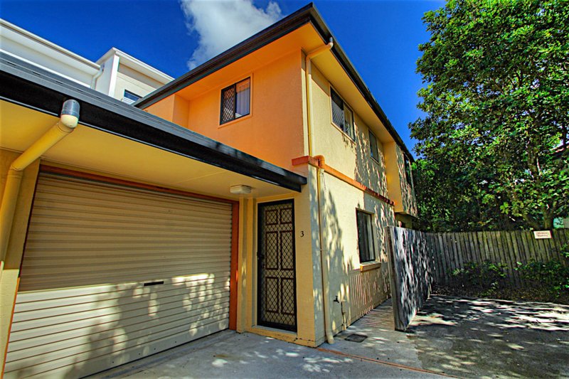 Photo - 3/7 Greenbank Street, Chermside QLD 4032 - Image 13