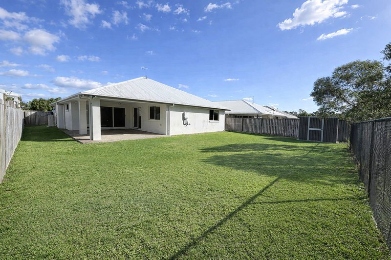 Photo - 37 Greenhaven Circuit, Narangba QLD 4504 - Image 3