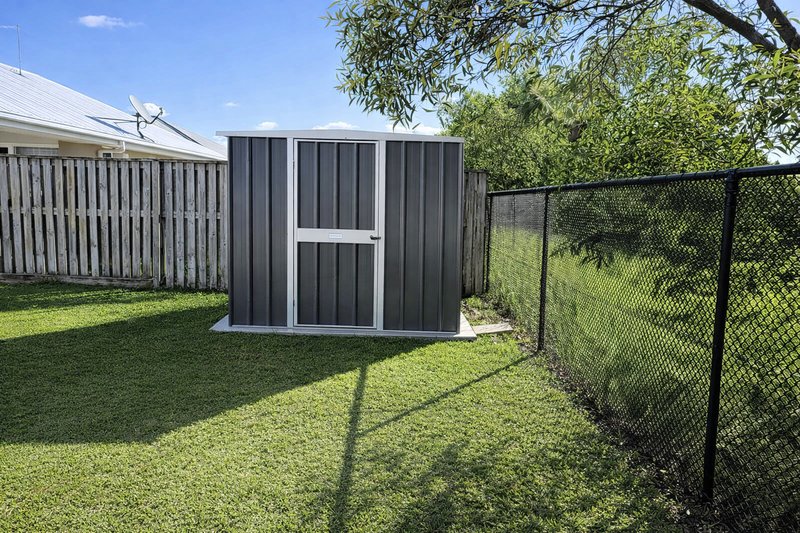 Photo - 37 Greenhaven Circuit, Narangba QLD 4504 - Image 18