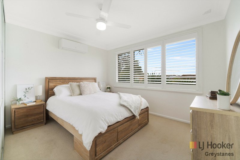 Photo - 37 Grevillea Crescent, Greystanes NSW 2145 - Image 5