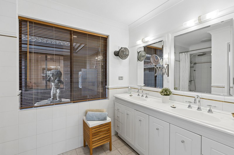 Photo - 37 Guron Road, Duncraig WA 6023 - Image 7