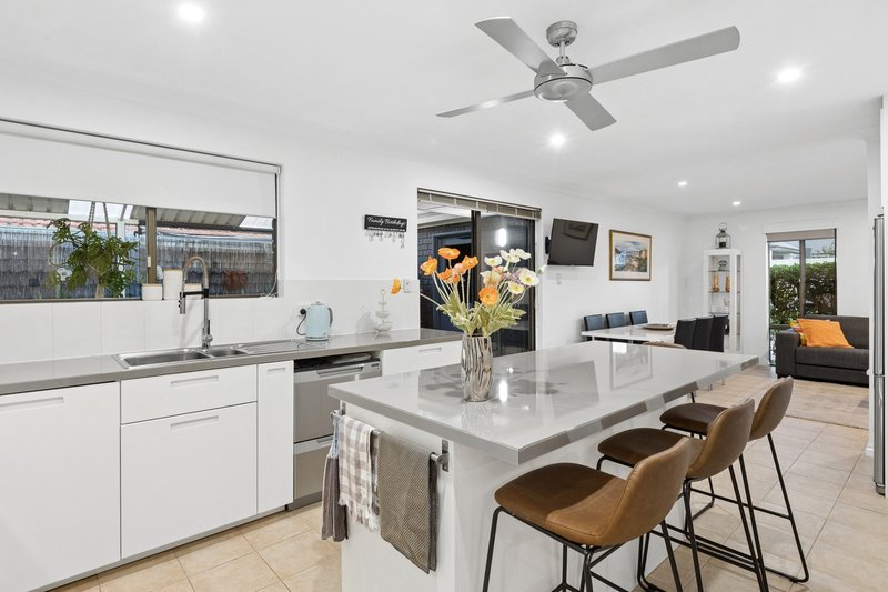 Photo - 37 Guron Road, Duncraig WA 6023 - Image 10