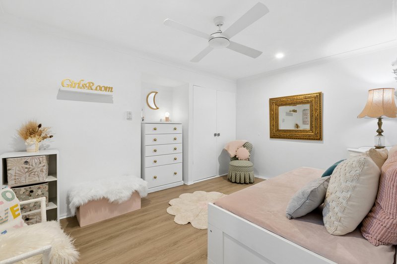 Photo - 37 Guron Road, Duncraig WA 6023 - Image 16