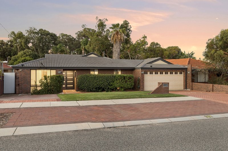 Photo - 37 Guron Road, Duncraig WA 6023 - Image 32