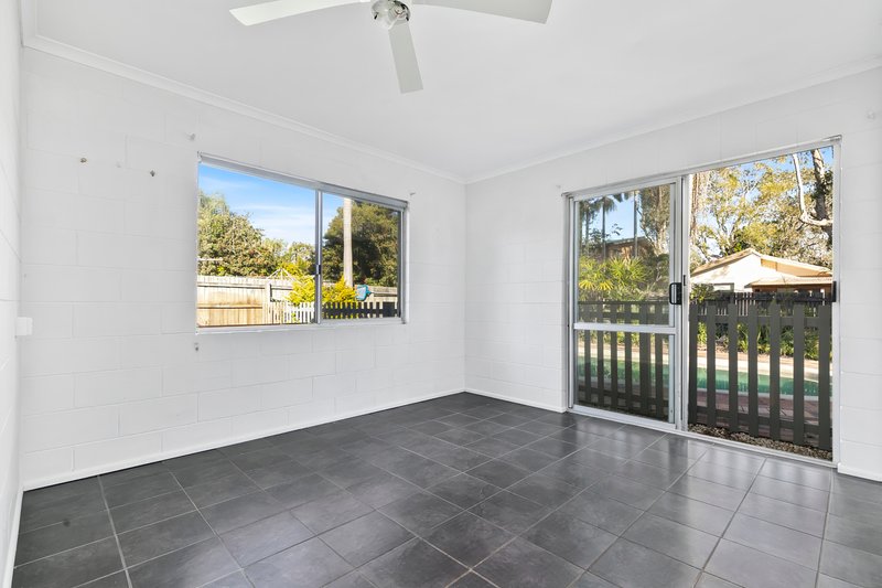 Photo - 37 Gympie Street, Tewantin QLD 4565 - Image 12