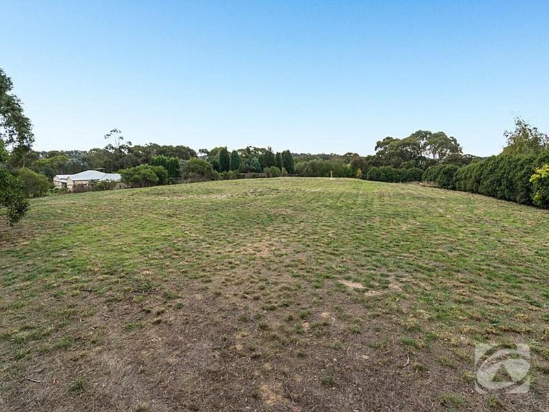 Photo - 37 Hallett Road, Littlehampton SA 5250 - Image 2