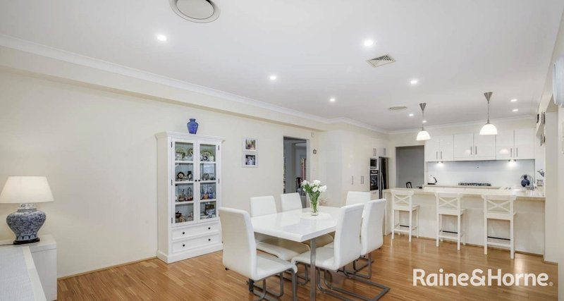 Photo - 37 Harvard Circuit, Rouse Hill NSW 2155 - Image 3