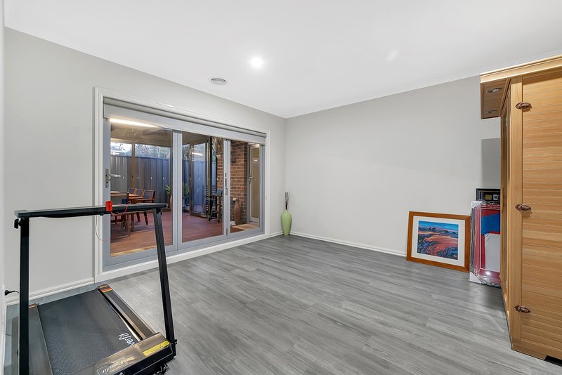 Photo - 37 Hemsley Promenade, Point Cook VIC 3030 - Image 23