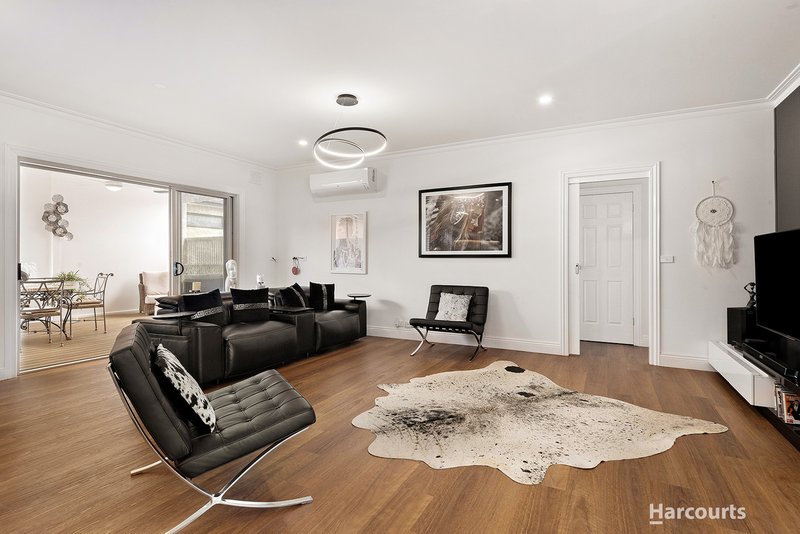 Photo - 3/7 Herlihys Road, Templestowe Lower VIC 3107 - Image 2