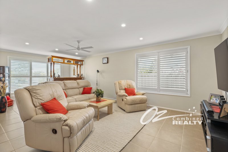 Photo - 37 Hewitt Avenue, St Georges Basin NSW 2540 - Image 4