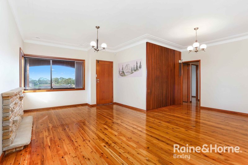 Photo - 37 Highclere Avenue, Banksia NSW 2216 - Image 2