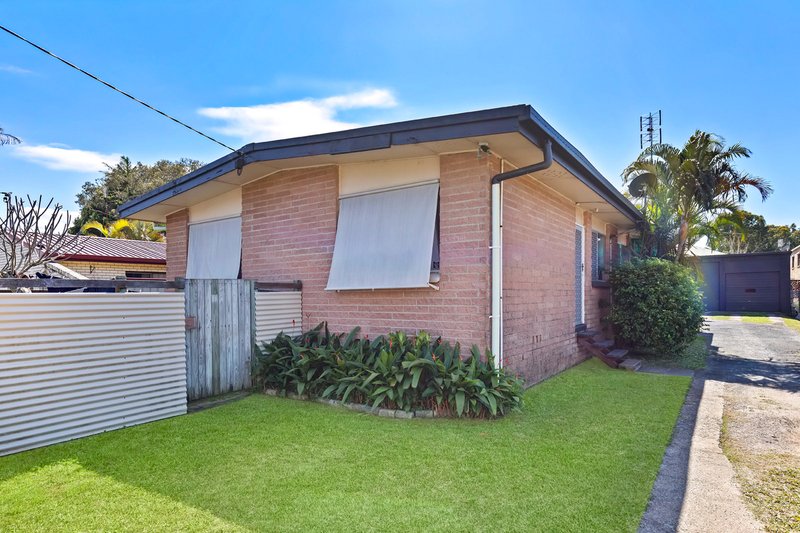 Photo - 37 Hinley Avenue, Maroochydore QLD 4558 - Image 4