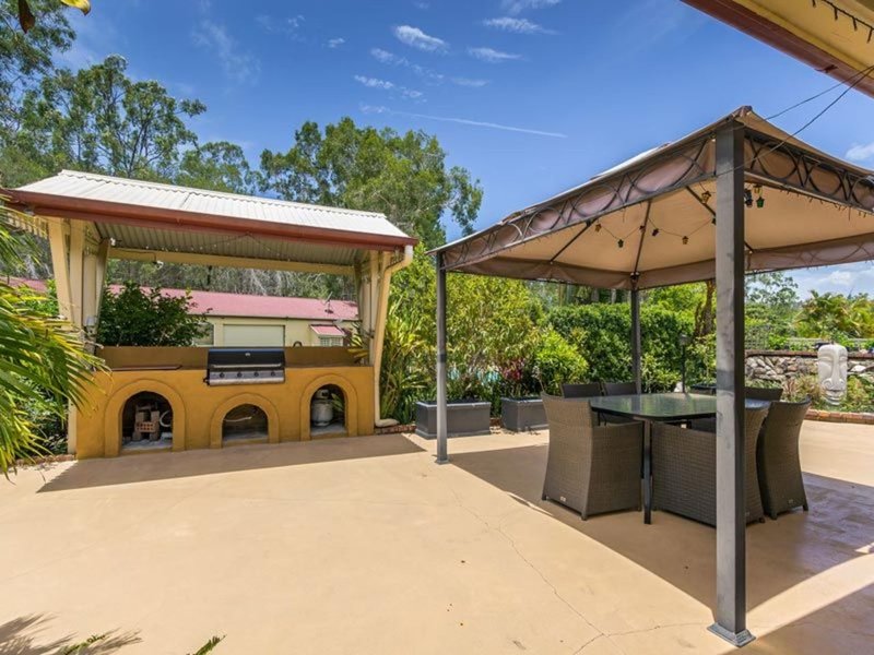 Photo - 37 Hoad Street, Morayfield QLD 4506 - Image 13