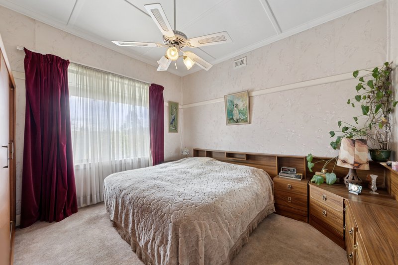 Photo - 37 Home Street, Reservoir VIC 3073 - Image 8