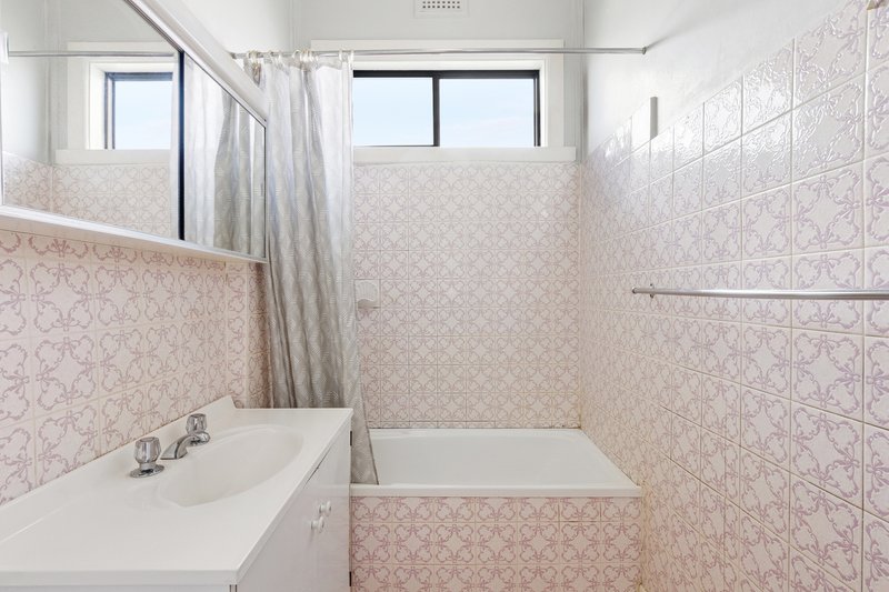 Photo - 37 Home Street, Reservoir VIC 3073 - Image 11