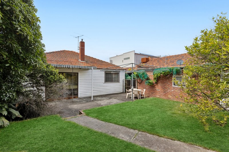 Photo - 37 Home Street, Reservoir VIC 3073 - Image 14