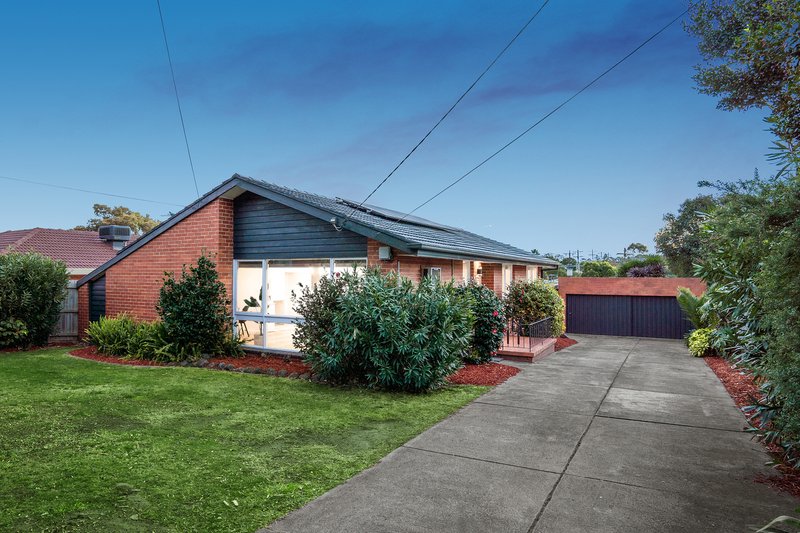 37 Huxley Avenue, Mulgrave VIC 3170