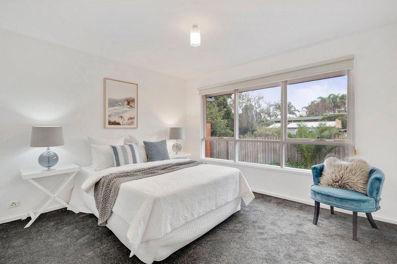 Photo - 37 Huxley Avenue, Mulgrave VIC 3170 - Image 10