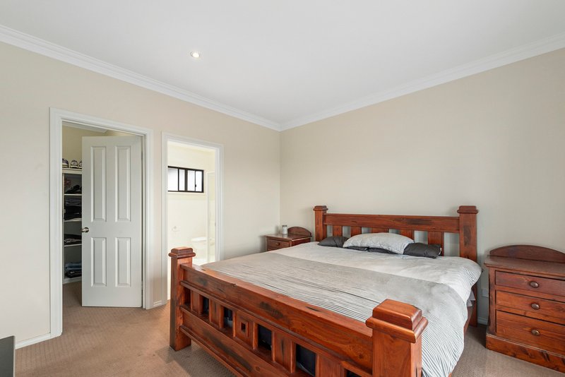 Photo - 37 Islesworth Street, North Beach SA 5556 - Image 10