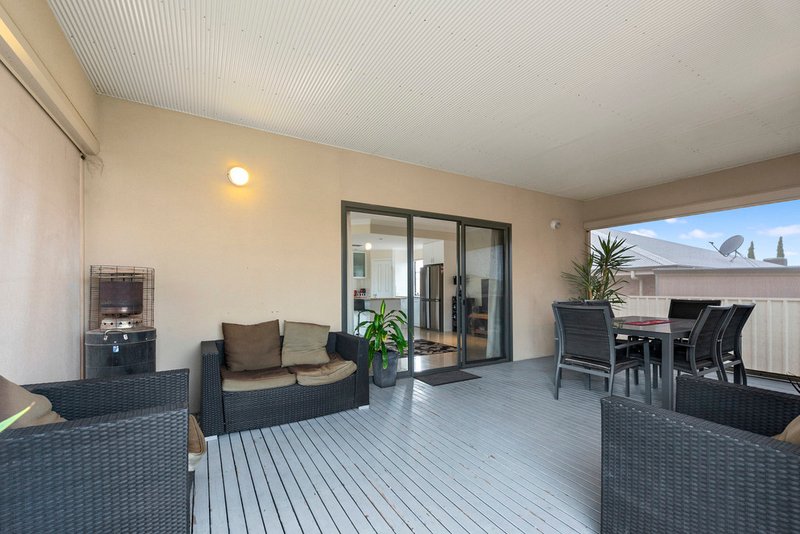 Photo - 37 Islesworth Street, North Beach SA 5556 - Image 16