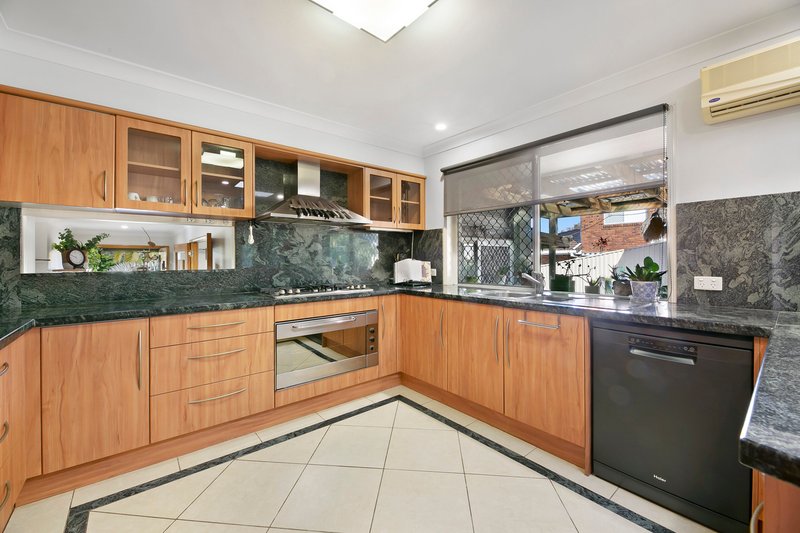 Photo - 37 Jack Nicklaus Way, Parkwood QLD 4214 - Image 5