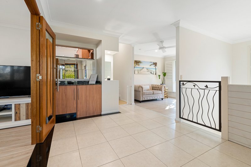 Photo - 37 Jack Nicklaus Way, Parkwood QLD 4214 - Image 3