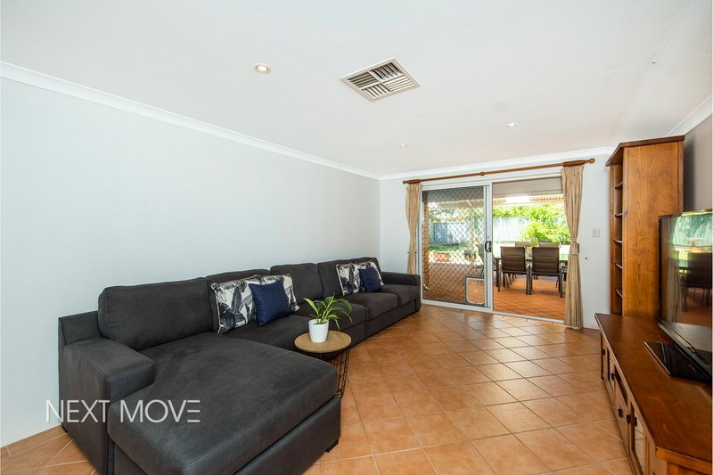 Photo - 37 Jagoe Loop, Willagee WA 6156 - Image 14