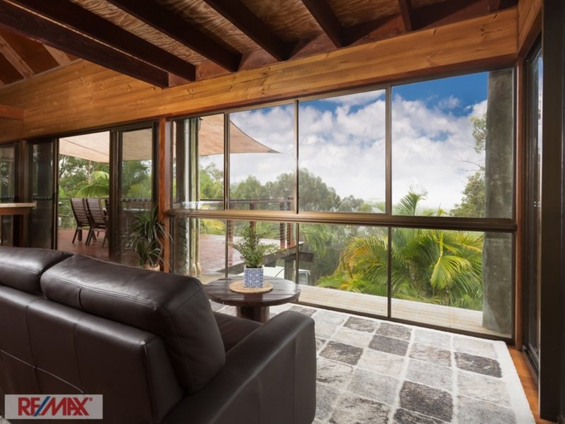 Photo - 37 Jedda Street, Tallebudgera QLD 4228 - Image 9