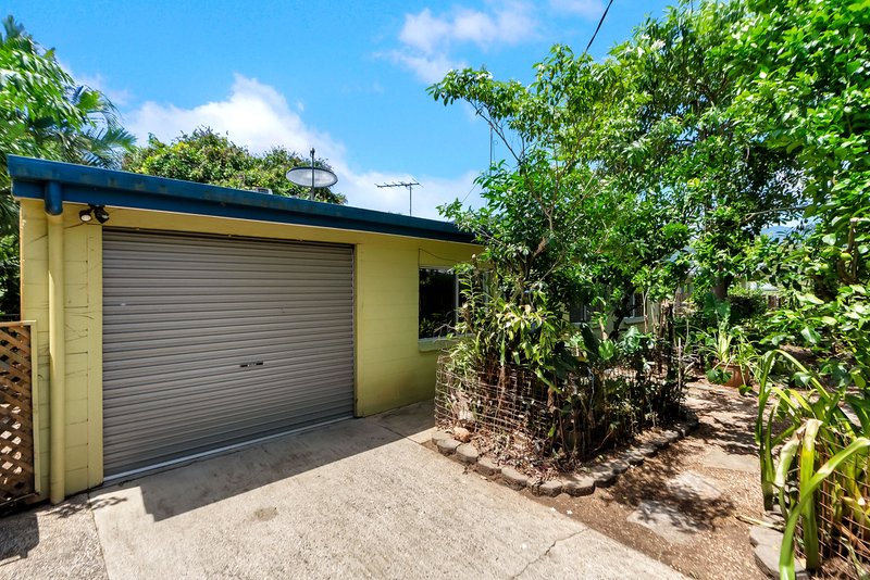 37 Jensen Street, Manoora QLD 4870