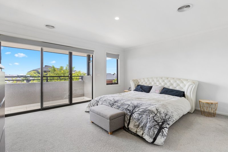 Photo - 37 Jessen Way, Wyndham Vale VIC 3024 - Image 12