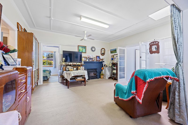 Photo - 37 Jutland Avenue, Tuross Head NSW 2537 - Image 2