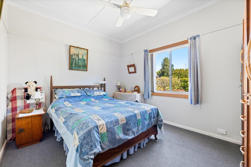 Photo - 37 Jutland Avenue, Tuross Head NSW 2537 - Image 5