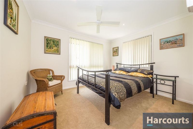 Photo - 37 Kangaroo Ave , Bongaree QLD 4507 - Image 8