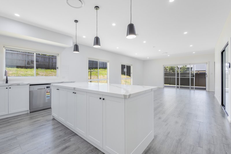 Photo - 37 Kanimbla Road, Blackheath NSW 2785 - Image 4
