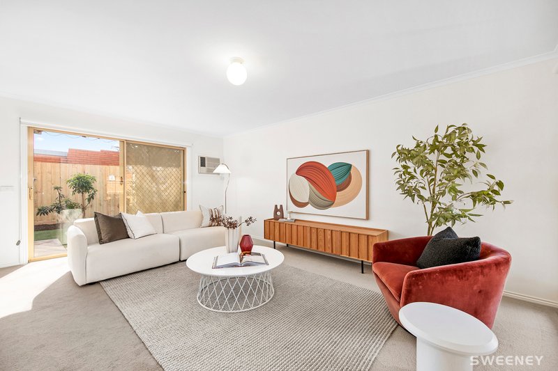 Photo - 3/7 Karingal Street, Altona VIC 3018 - Image 2