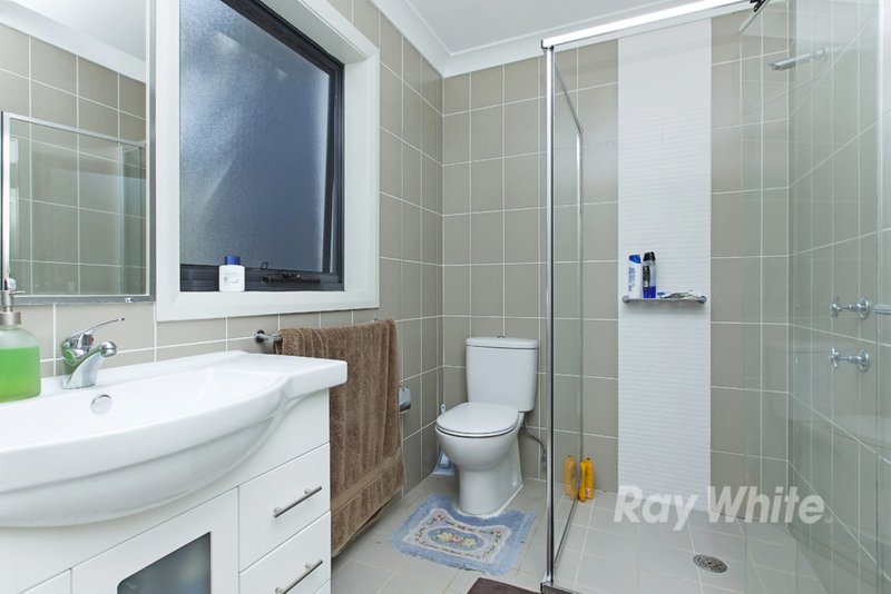 Photo - 37 Kestrel Circuit, Shortland NSW 2307 - Image 6