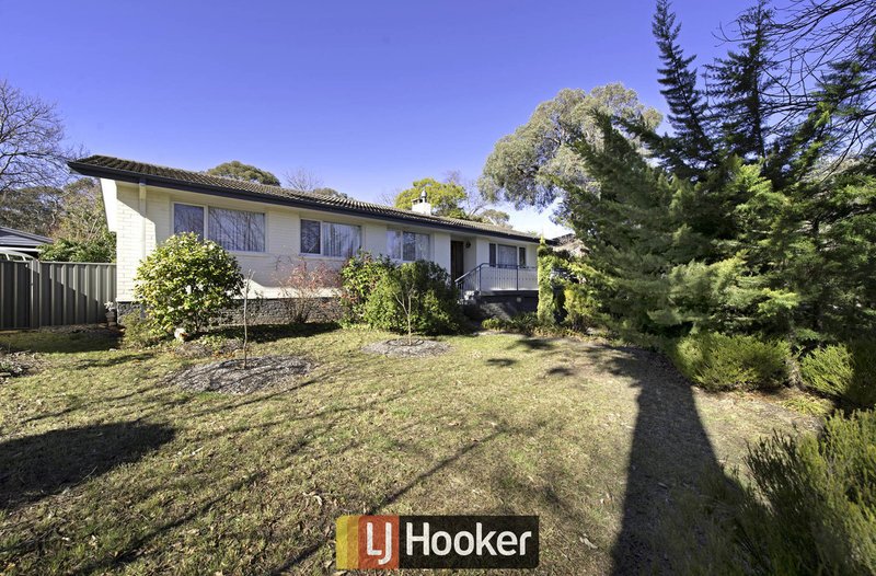 Photo - 37 Kidston Crescent, Curtin ACT 2605 - Image 2