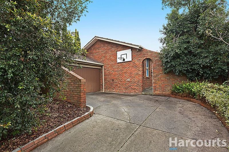 37 King Arthur Drive, Glen Waverley VIC 3150