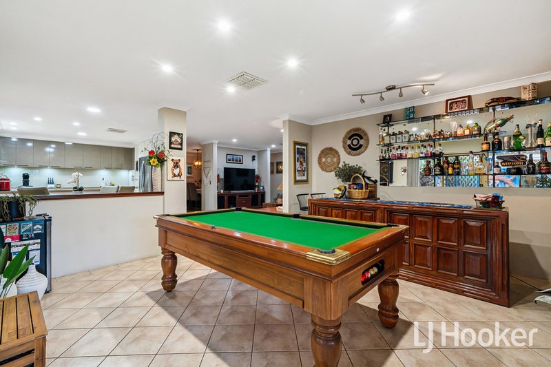 Photo - 37 Knightsbridge Way, Thornlie WA 6108 - Image 7