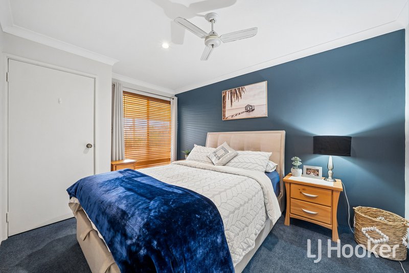 Photo - 37 Knightsbridge Way, Thornlie WA 6108 - Image 17