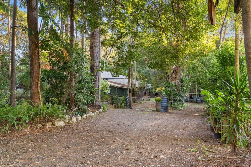 Photo - 37 Lake Macdonald Drive, Cooroy QLD 4563 - Image 7